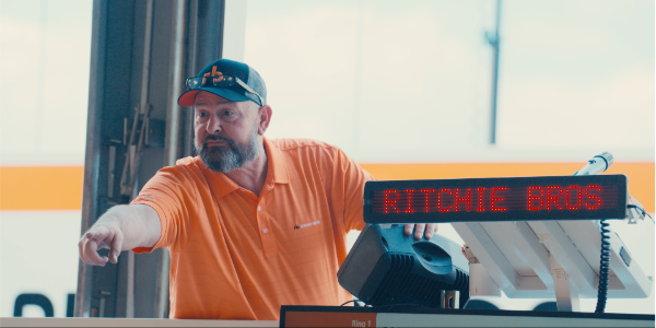 Auctioneer in action at Orlando 2026 Ritchie Bros.